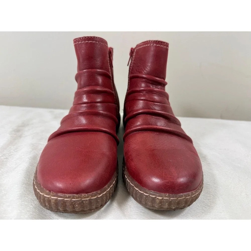 Clarks Collection Caroline Orchid Ankle Boots Women 8 Red Leather Ruched Comfort